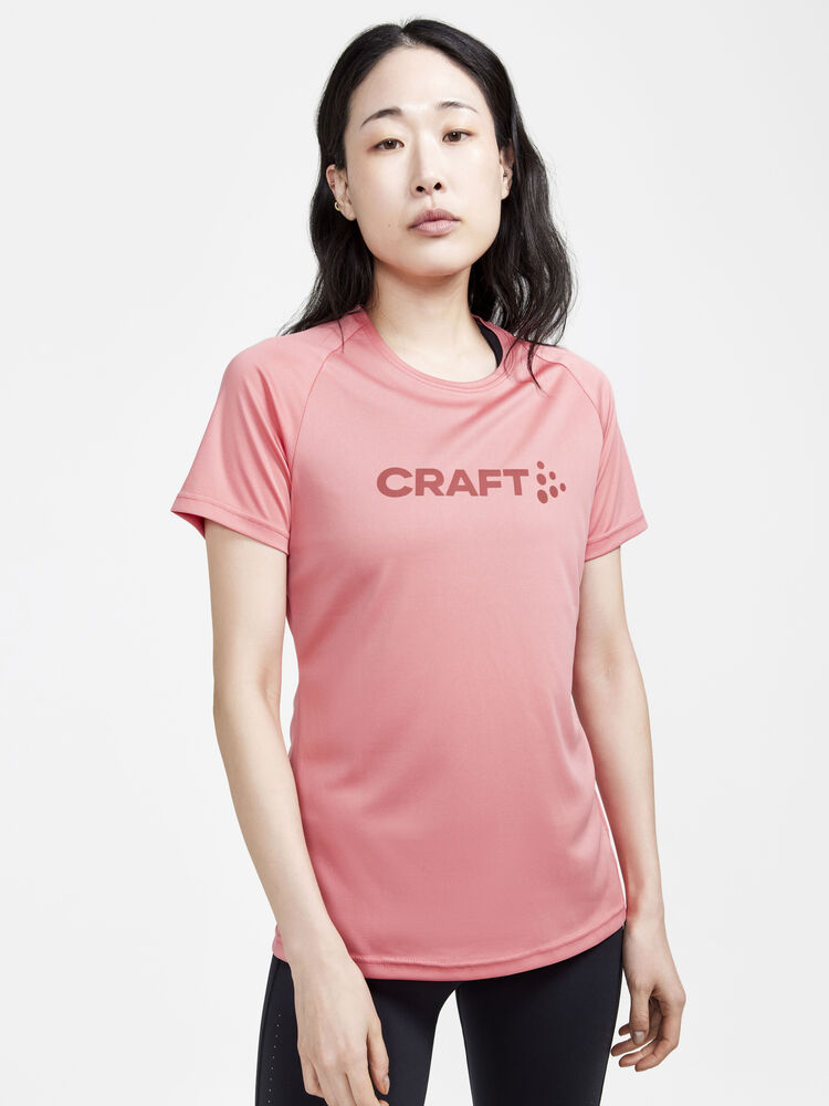 1911785-740000_Core-Essence-Logo-Tee-W_Closeup1