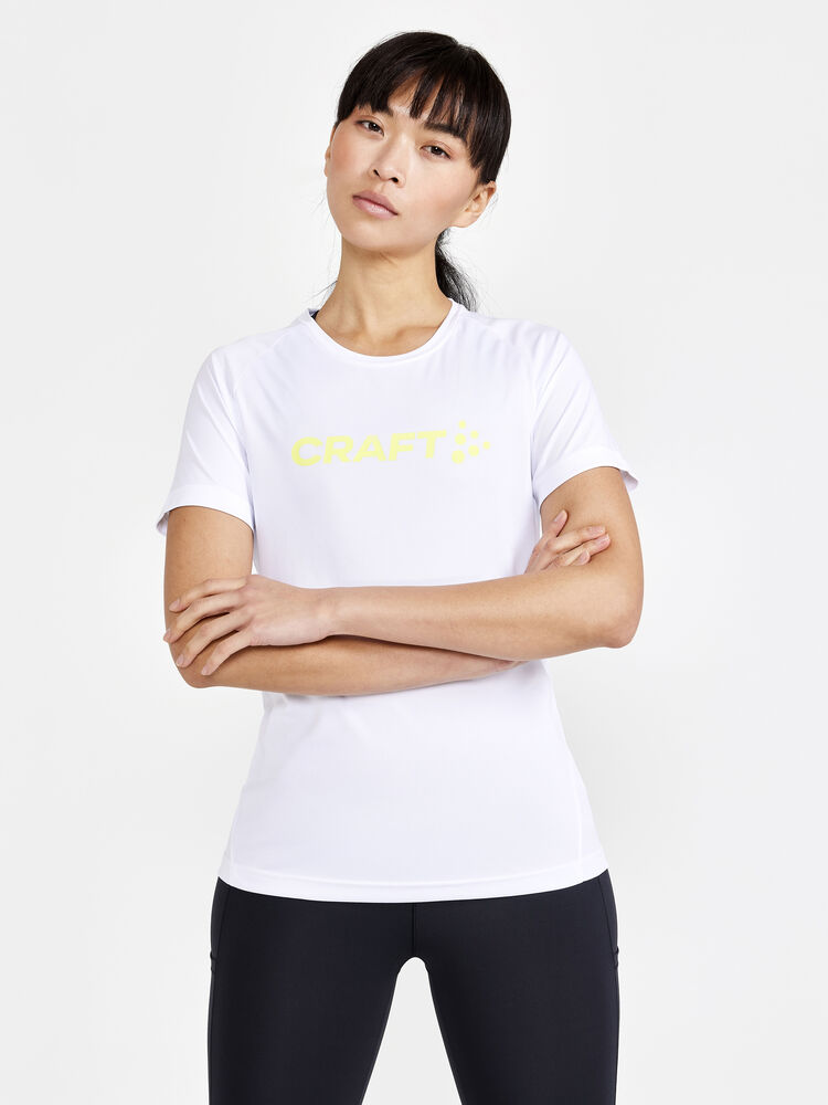 1911785-900000_Core-Unify-Logo-Tee-W_Closeup1