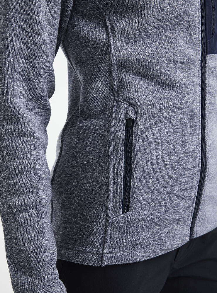 1912219-362396_ADV-Explore-Heavy-Fleece-jacket-W_Closeup4