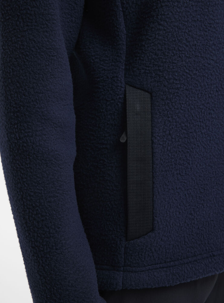 1912221-396999_ADV-Explore-Pile-Fleece-jacket-W_Closeup4