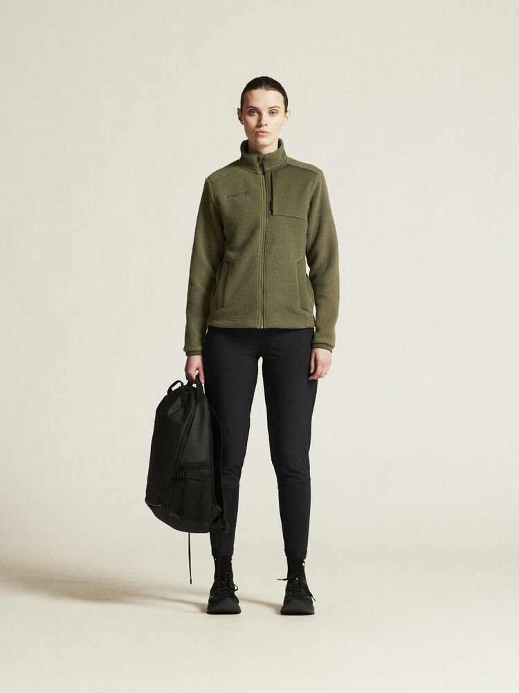 1912221-664000_ADV-Explore-Pile-Fleece-Jacket-W_closeup1