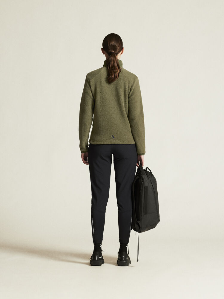 1912221-664000_ADV-Explore-Pile-Fleece-Jacket-W_closeup3