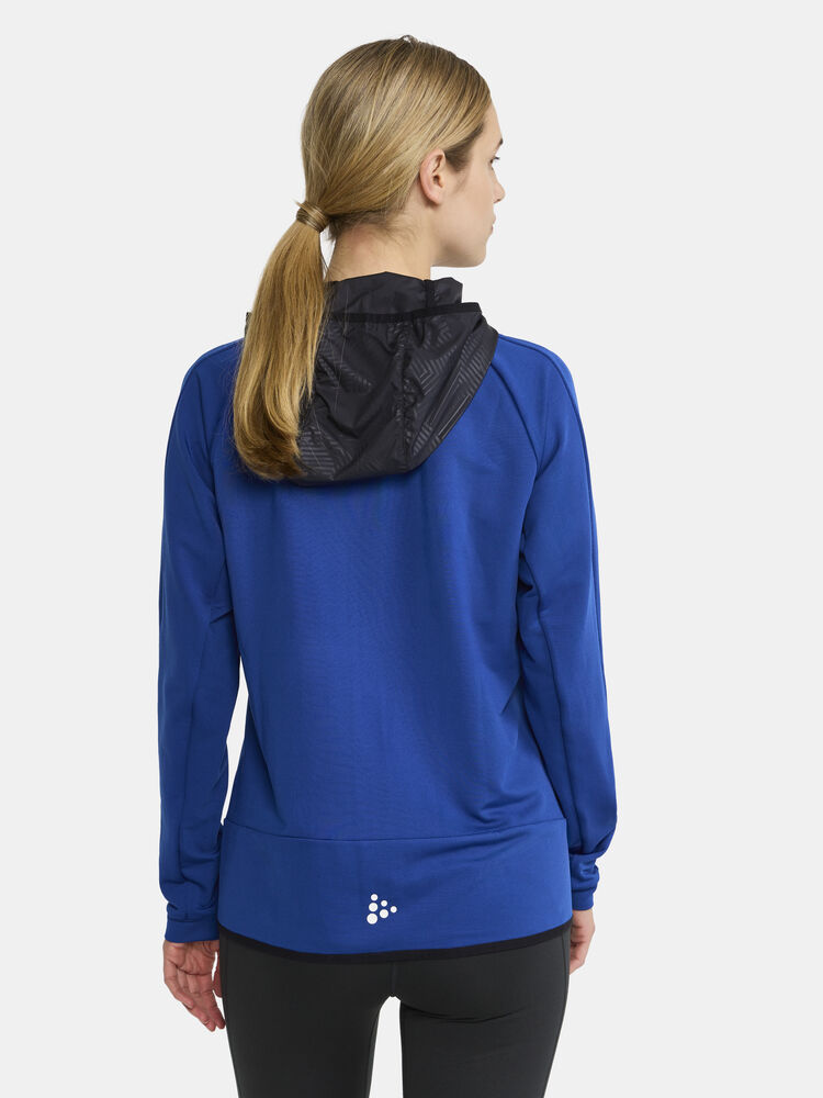 1912746-346000_Extend-Full-Zip-W_closeup_03856