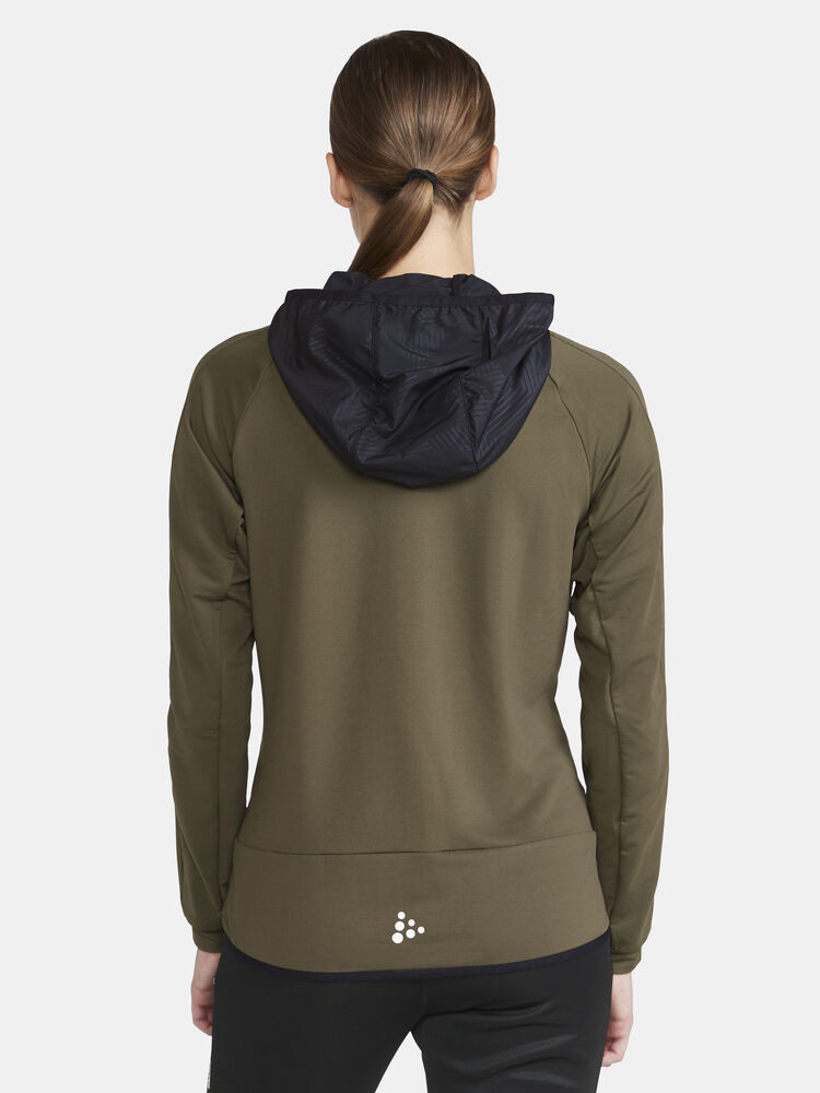 1912746-664000_Extend-Full-Zip-W_Closeup3