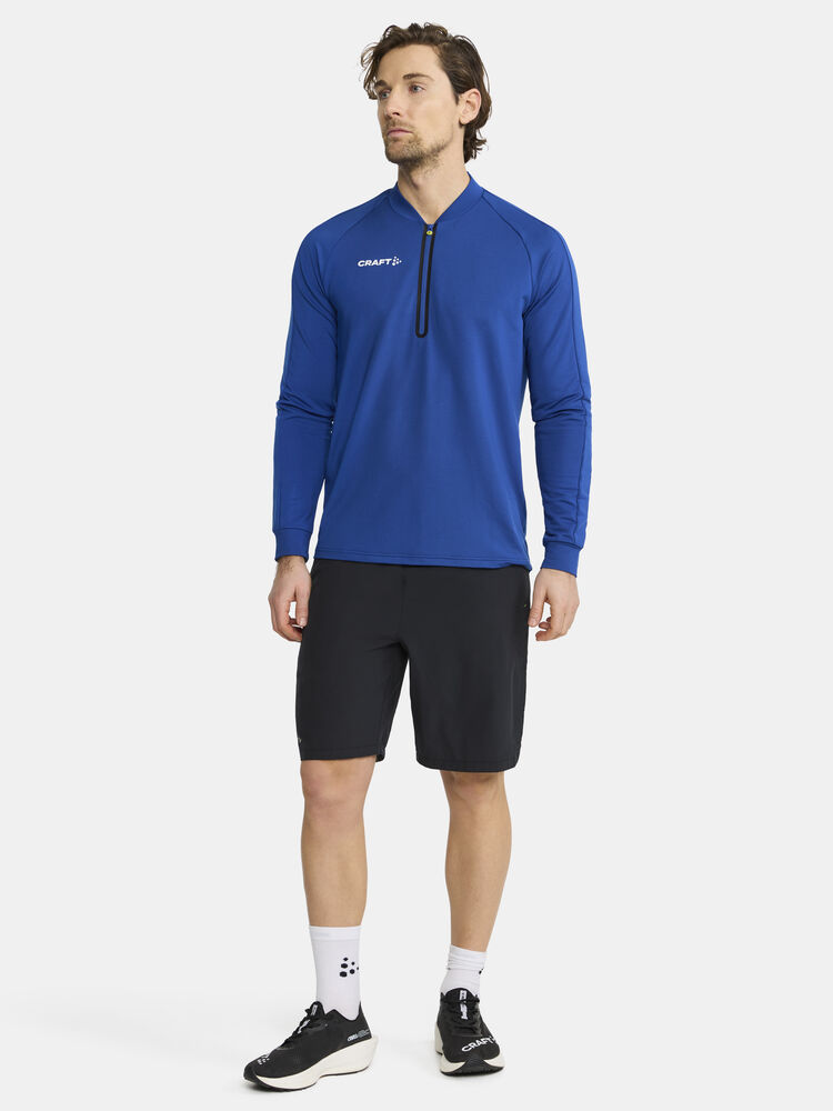 1912747-346000_Extend-Half-Zip-M_closeup_03906