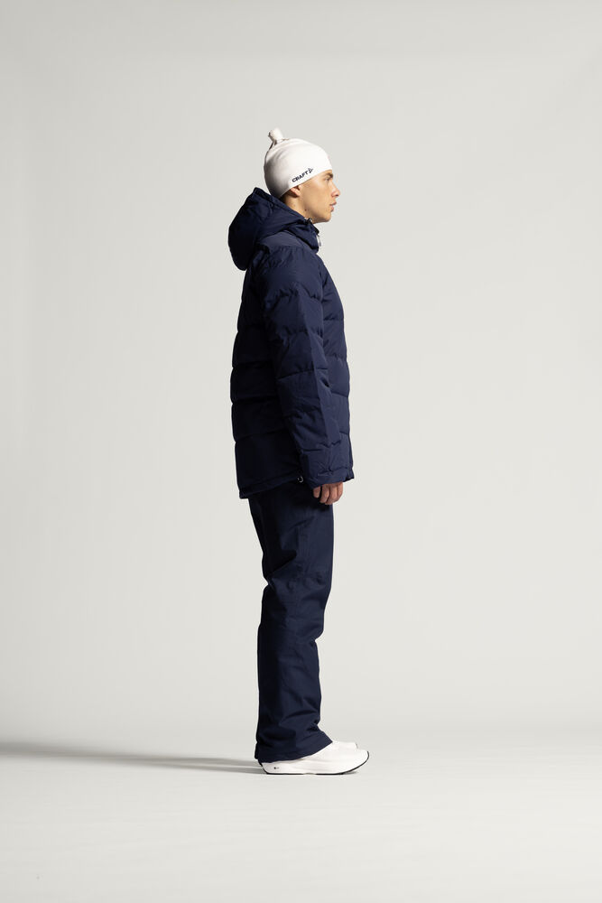 1913724-390000_Evolve-Down-Jacket-M_Closeup2