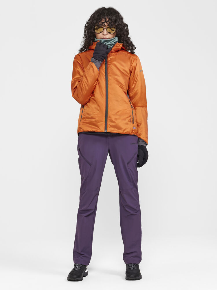1913805-580000_ADV-Explore-Lightweight-Jacket-W_Closeup6