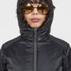 1913805-999000_ADV-Explore-Lightweight-Jacket-W_Closeup3