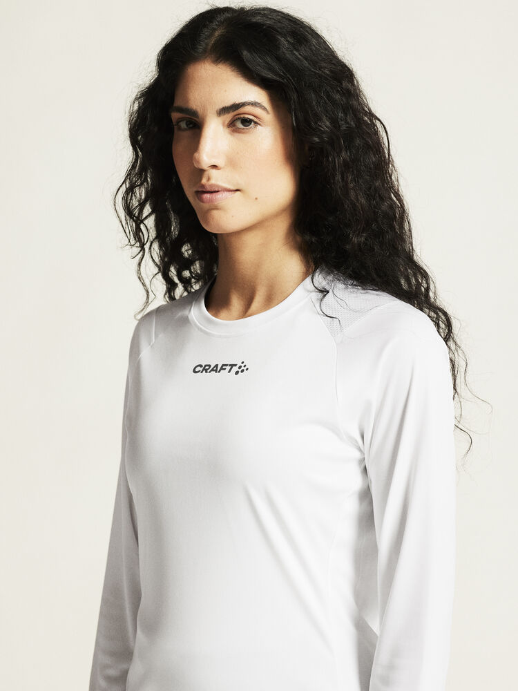 1914659-900000_Rush-2-LS-Tee-W_closeup6