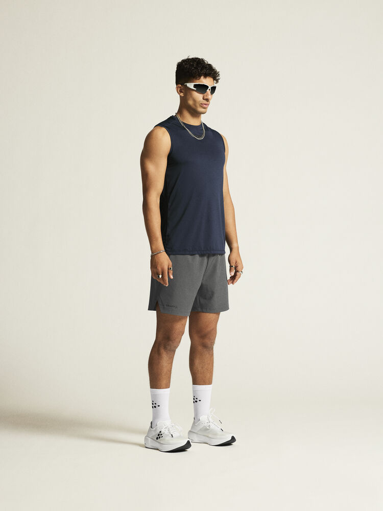 1914794-396000_ADV-Essence-SL-Tee-2-M_closeup2
