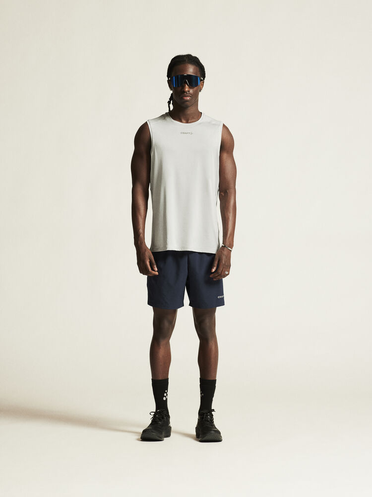 1914794-922000_ADV-Essence-SL-Tee-2-M_closeup1