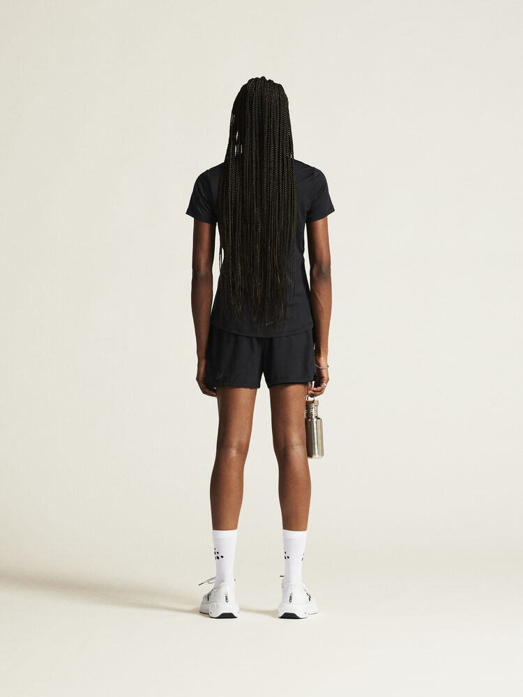 1914798-999000_ADV-Essence-SS-Tee-2-W_closeup4