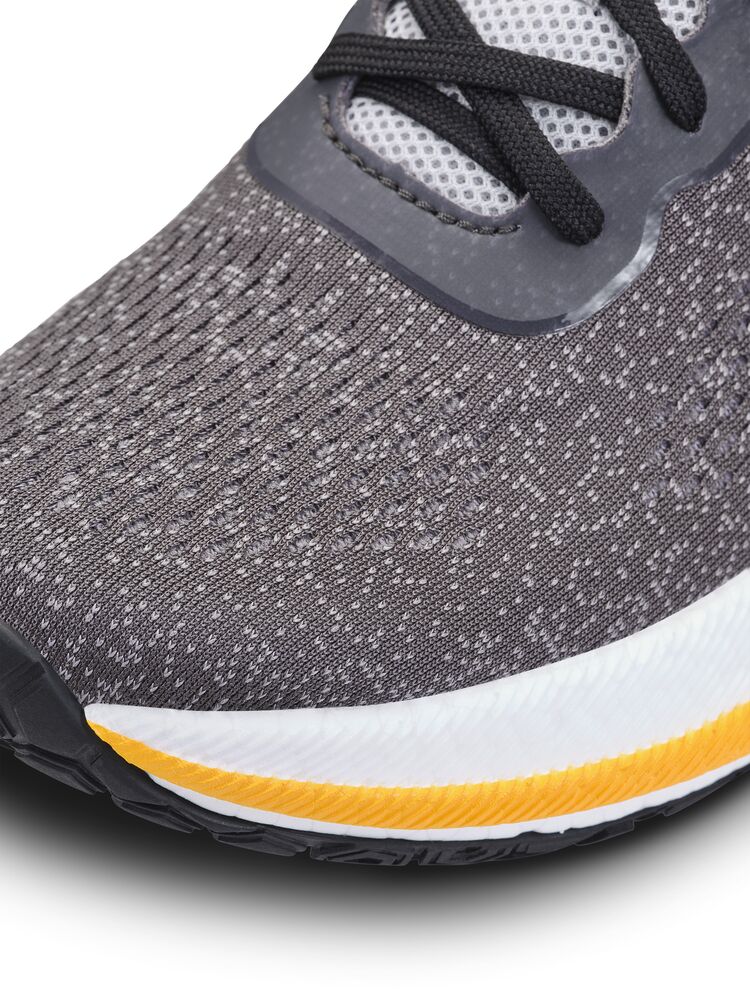 Pacer M