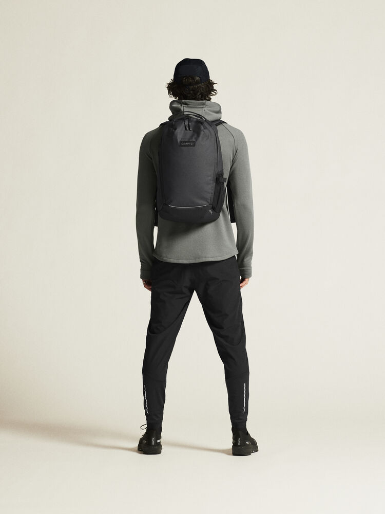 1915240-647000_ADV-Explore-Power-fleece-Hood-Jkt-M_closeup3