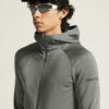 1915240-647000_ADV-Explore-Power-fleece-Hood-Jkt-M_closeup5