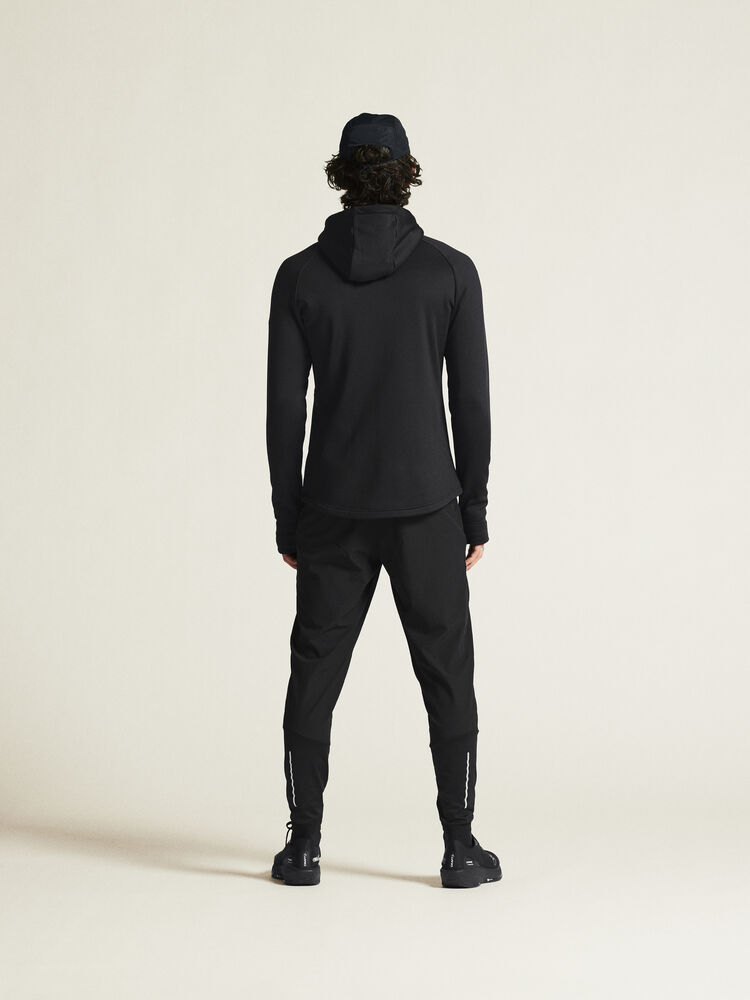 1915240-999000_ADV-Explore-Power-fleece-Hood-Jkt-M_closeup3