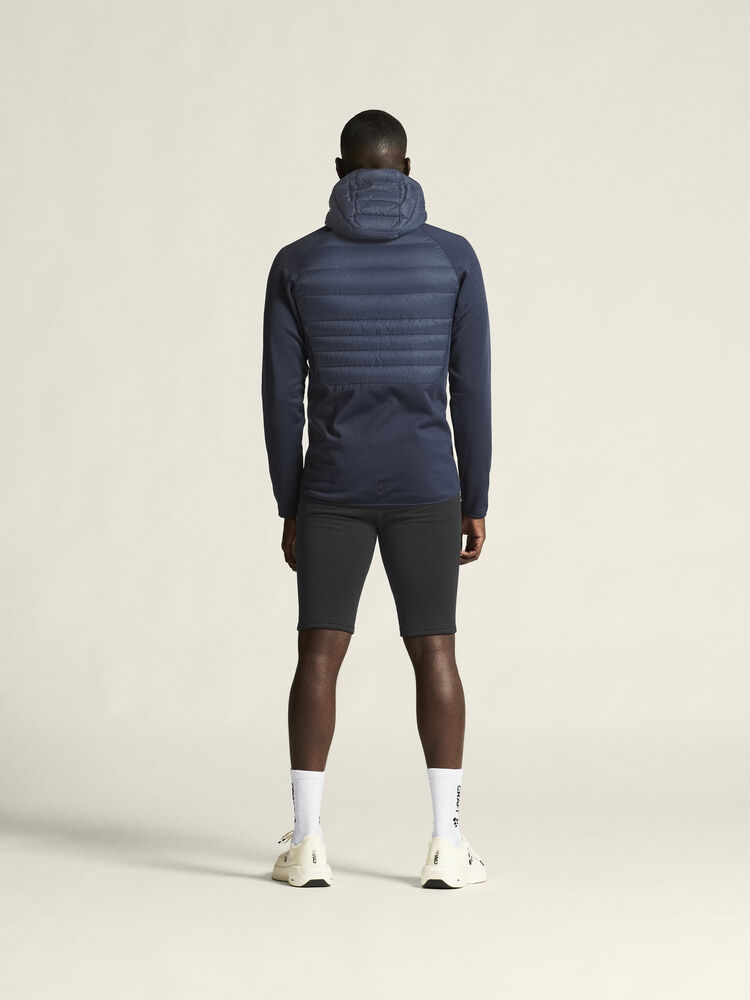 1915256-396000_ADV-Explore-Lt-Down-Hybrid-Jkt-M_closeup3