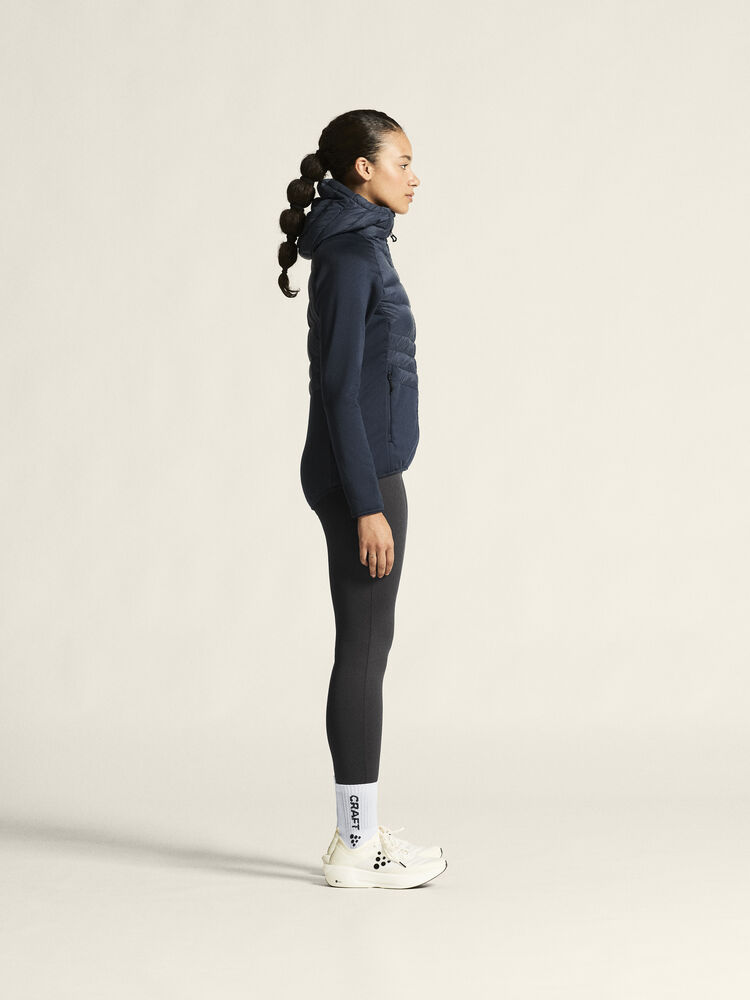 1915257-396000_ADV-Explore-Lt-Down-Hybrid-Jkt-W_closeup2