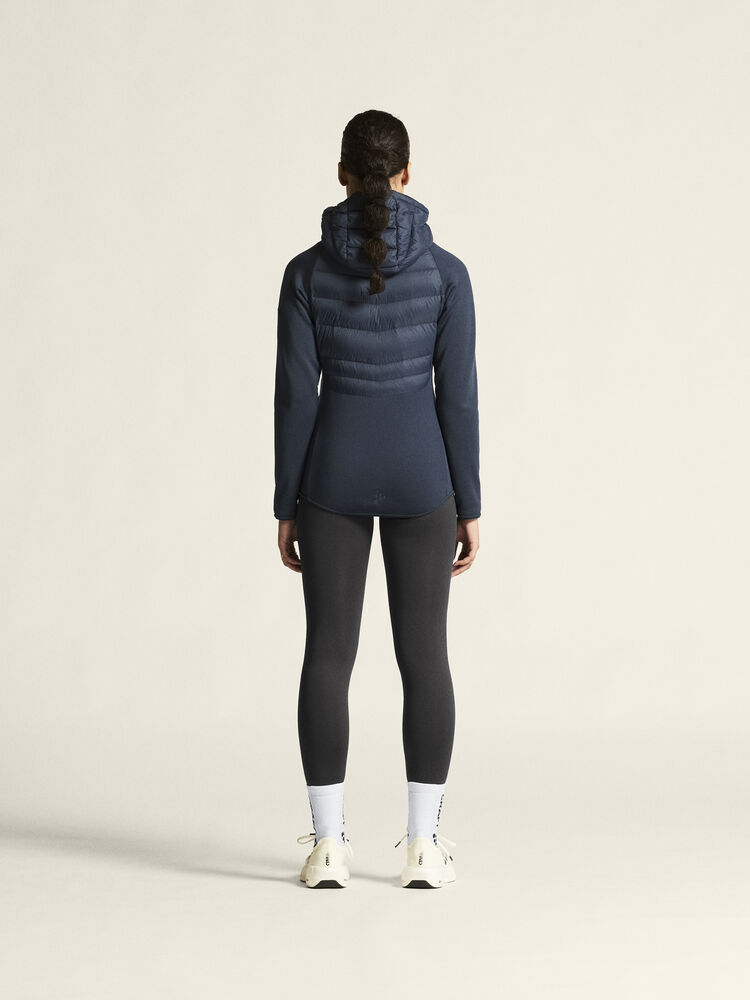 1915257-396000_ADV-Explore-Lt-Down-Hybrid-Jkt-W_closeup3