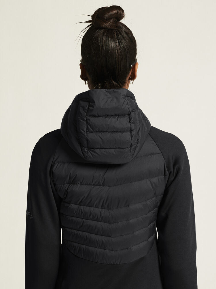 1915257-999000_ADV-Explore-Lt-Down-Hybrid-Jkt-W_closeup7