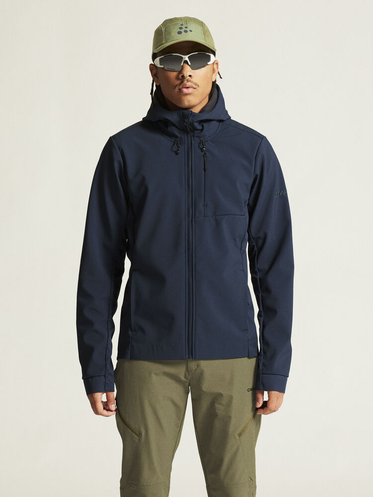 1915258-396000_ADV-Explore-Softshell-2-Jkt-M_closeup4