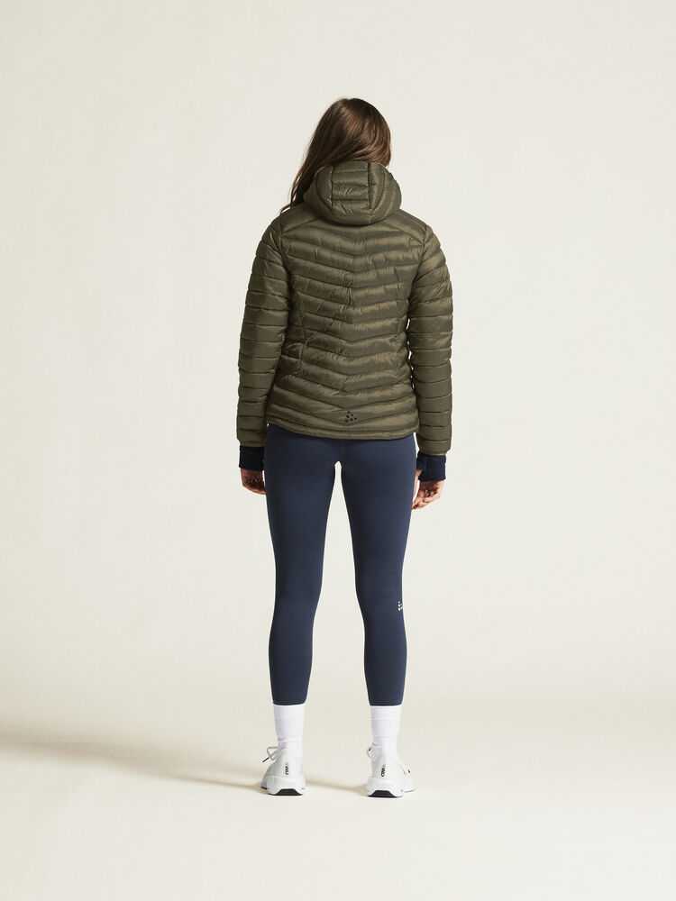 1915261-664000_CORE-Explore-Lt-Insulation-Jkt-W_closeup3