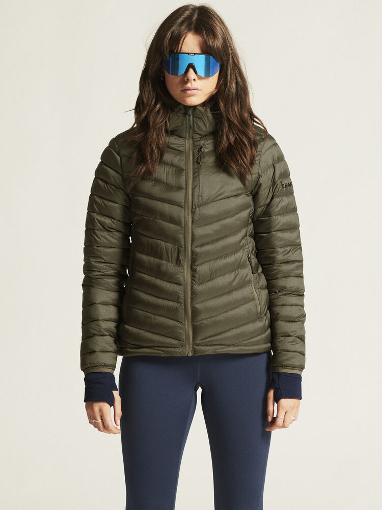 1915261-664000_CORE-Explore-Lt-Insulation-Jkt-W_closeup4