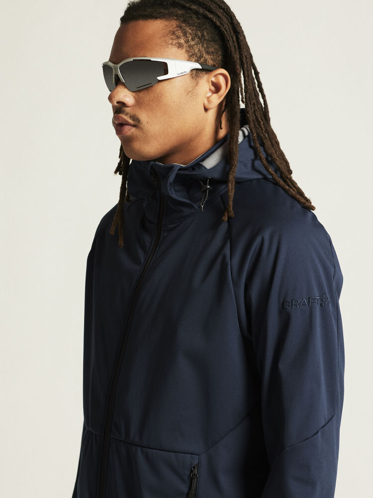 1915262-396000_CORE-Explore-Softshell-2-Jkt-M_closeup5