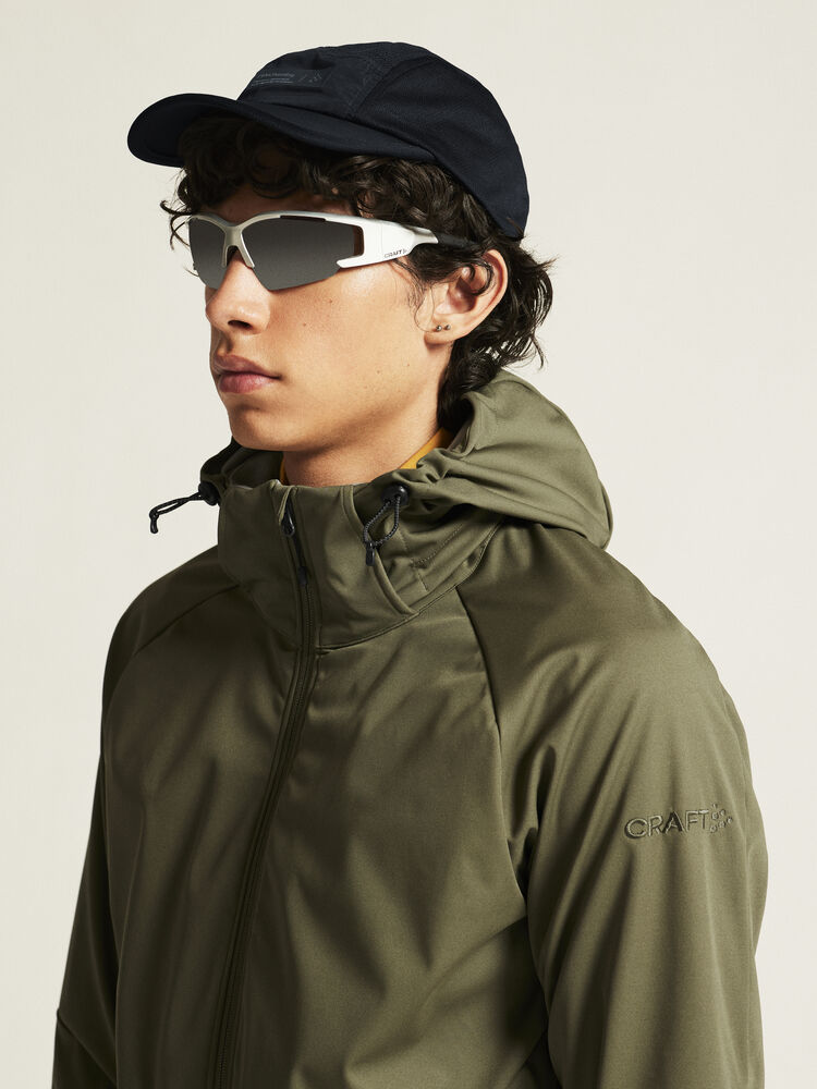 1915262-664000_CORE-Explore-Softshell-2-Jkt-M_closeup5