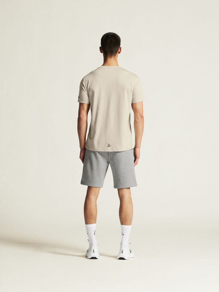 1915307-950000_Community-2-Shorts-M_closeup3