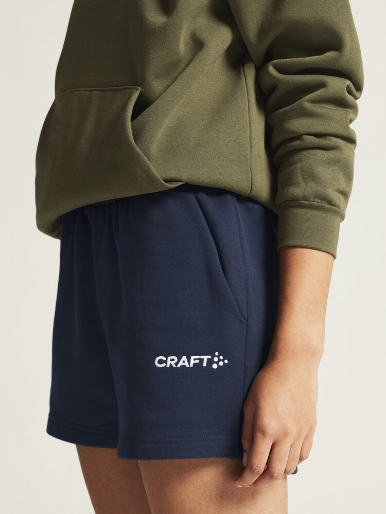 1915308-390000_Community-2-Shorts-W_closeup6