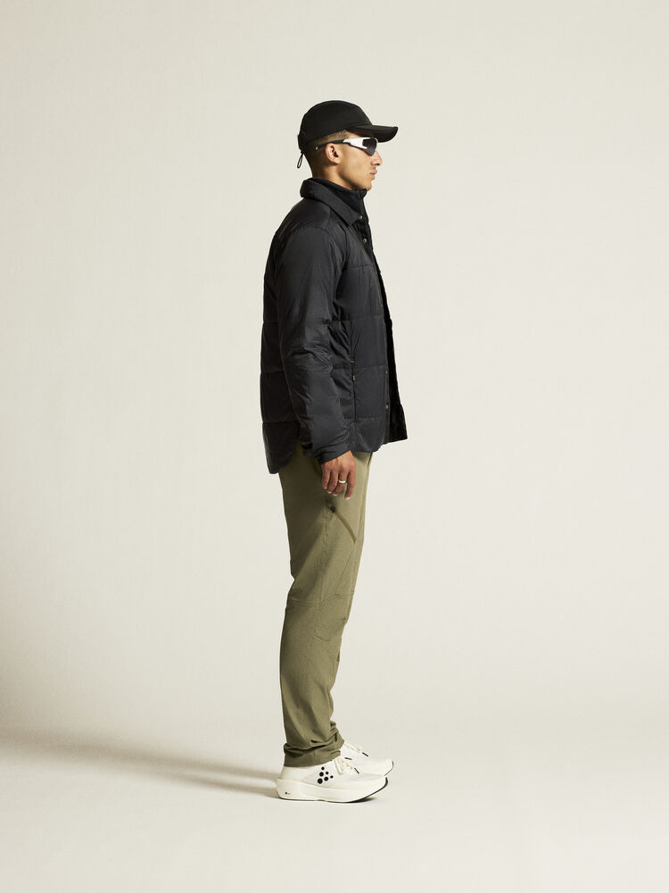 1915337-999000_ADV-Urban-Lt-Padded-Overshirt_closeup2