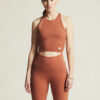 1916009-458000_Collective-Cropped-Singlet-W_closeup4