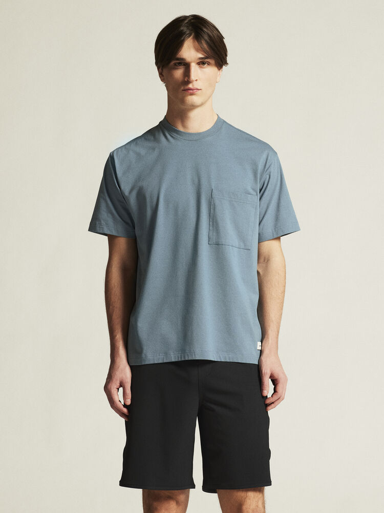 1916031-363000_Collective-Relaxed-SS-Tee-M_closeup11