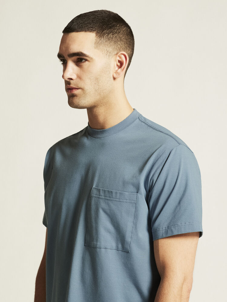 1916031-363000_Collective-Relaxed-SS-Tee-M_closeup5