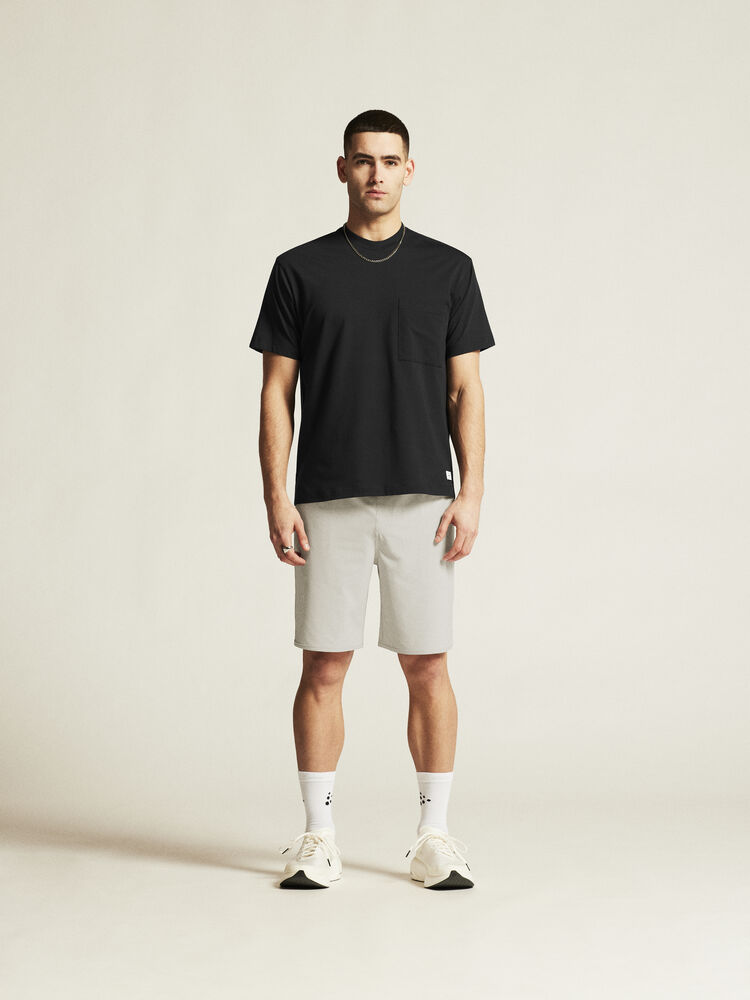 1916031-999000_Collective-Relaxed-SS-Tee-M_closeup1