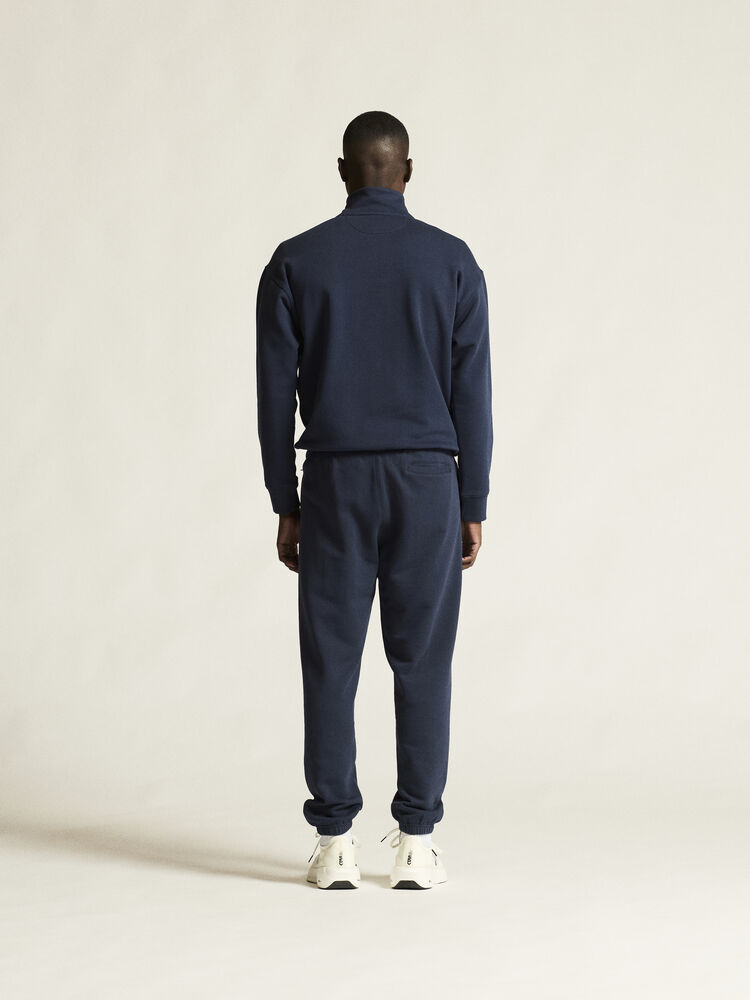 1916302-396000_Frequent-Sweatpants-M_closeup3