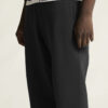 1916302-999000_Frequent-Sweatpants-M_closeup5