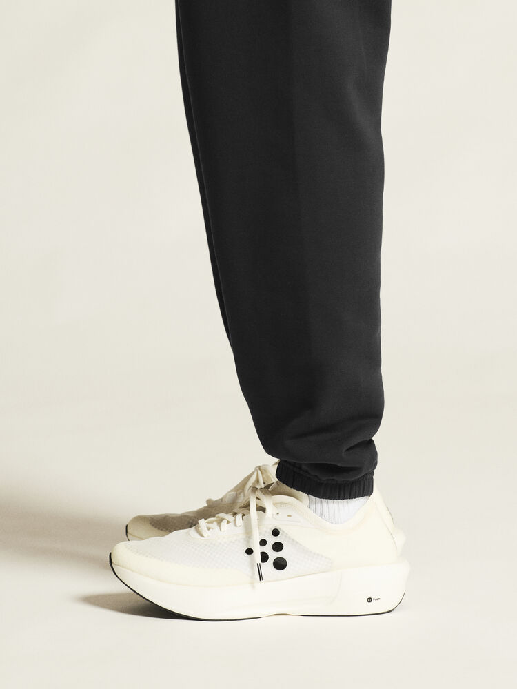 1916302-999000_Frequent-Sweatpants-M_closeup6