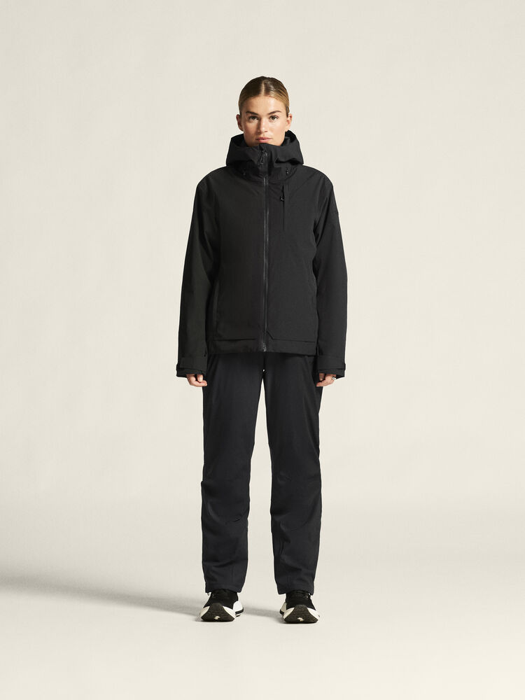 1916339-999000_Explore-Padded-Jacket-W_closeup1