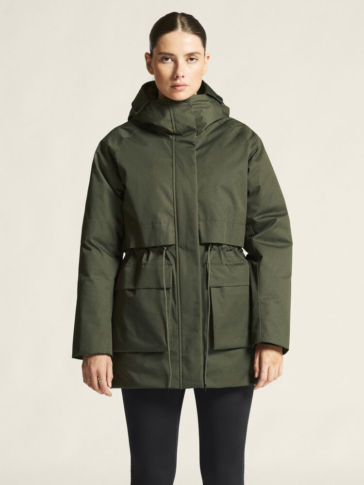 1916378-681000_Urban-Padded-Parka-W_closeup4