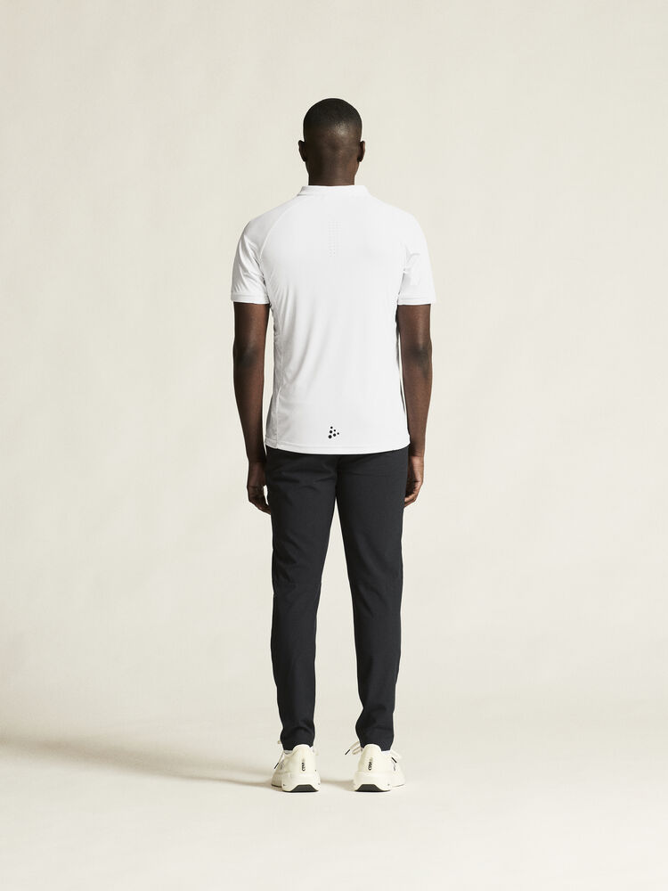 1916716-900000_Ability-Polo-M_closeup3