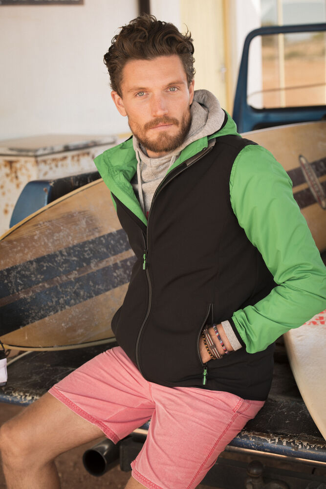 2261059_trialvest_IMG19