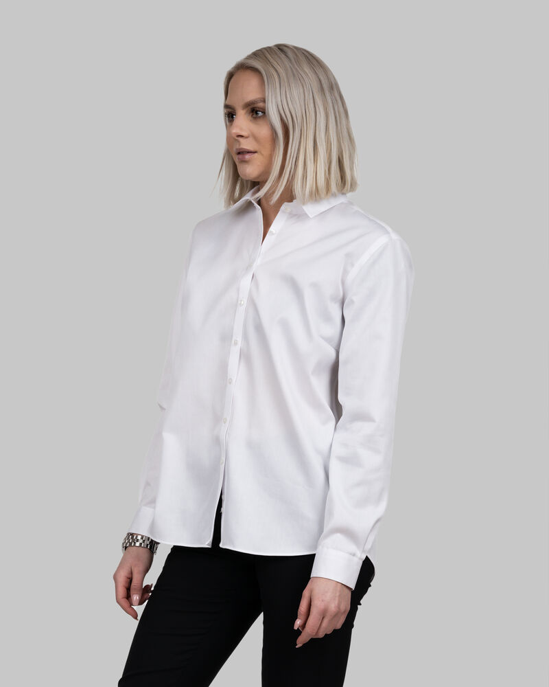 2900104-100_Gb01W-Relaxed-MODEL-S003