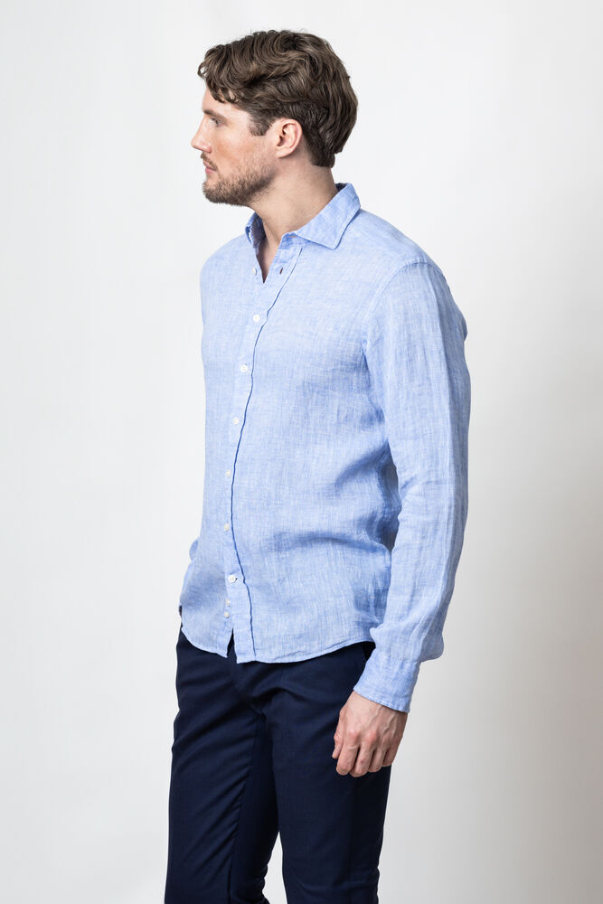 2903301-510_IndigoBow33LinnenShirt_ModelPictureLeft