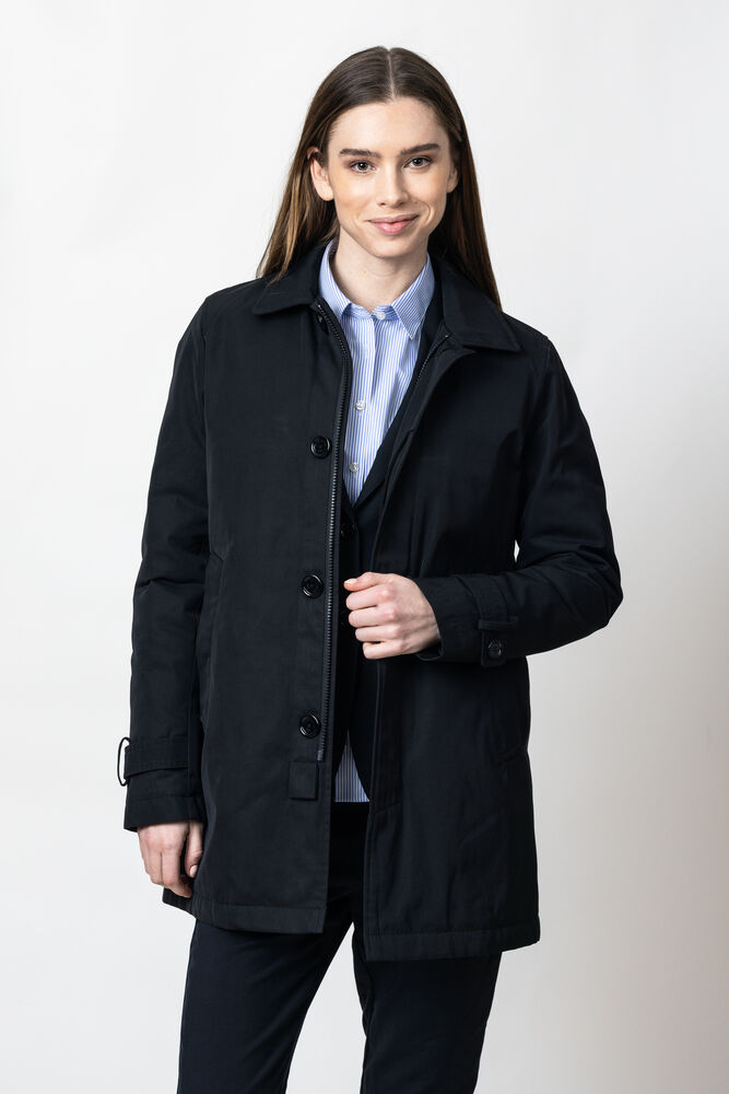 2990303-900_TheCarCoatWoman_ModelPictureFront