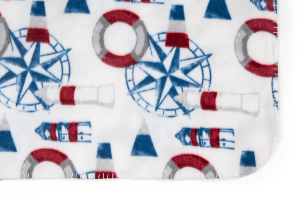 410219-00_LNVPoncho_White_Closeup