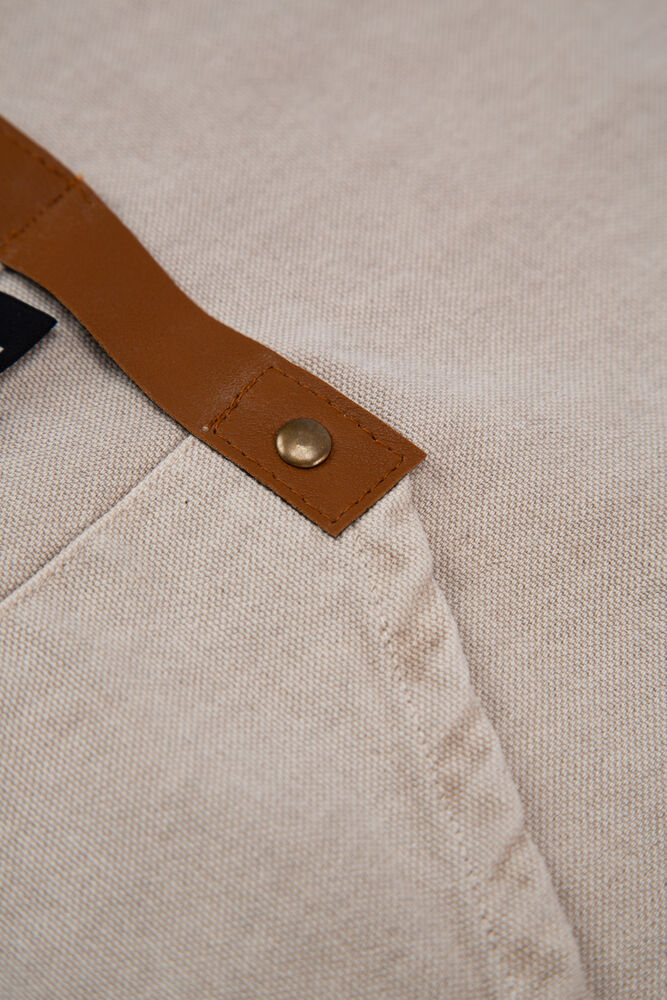 411218-03_KLApron_beige_Closeup2