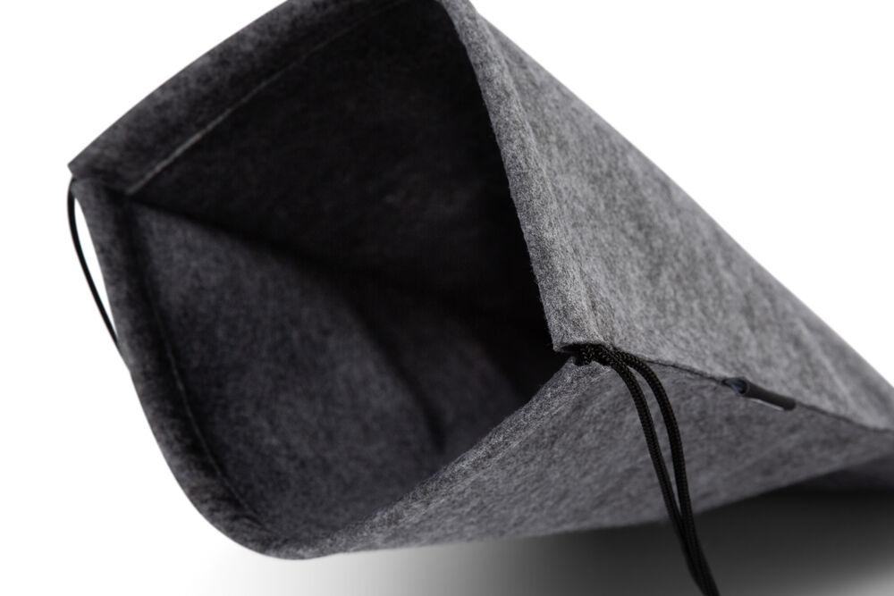 411251-97_FeltDrawStringBag-_Grey_closeup3