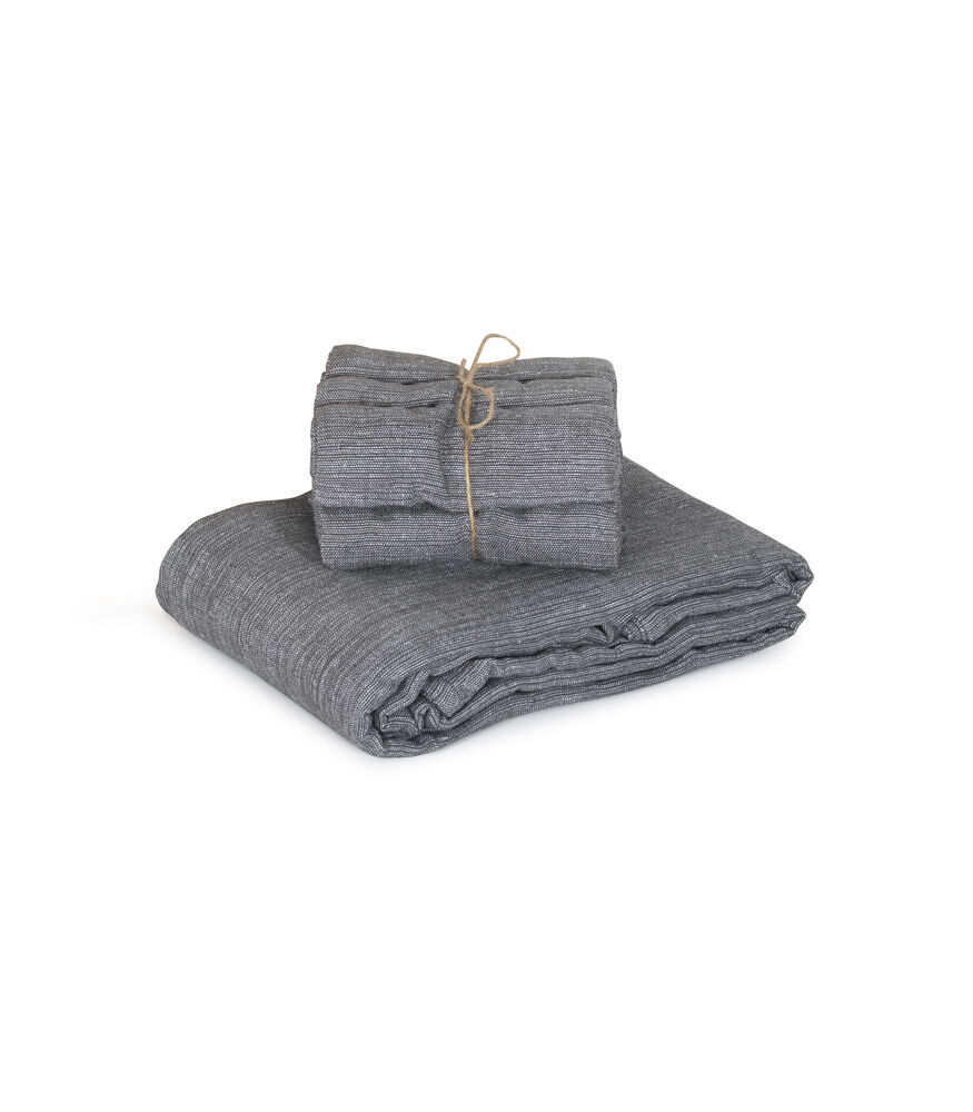 416157-97_closeup_jpg